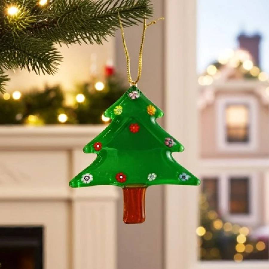 The 8 best Murano glass decorations to adorn your Christmas tree